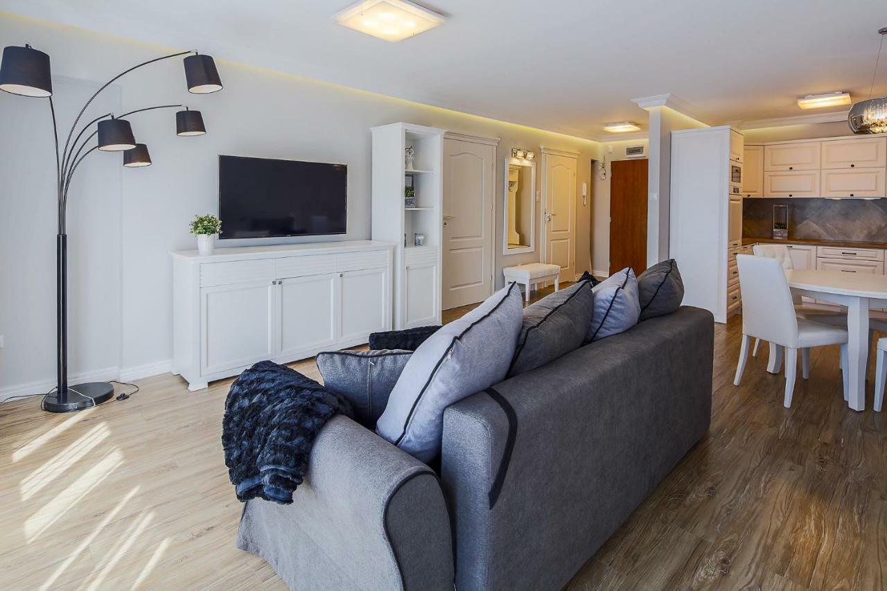 Apartament Paryski Miedzyzdroje Exterior foto